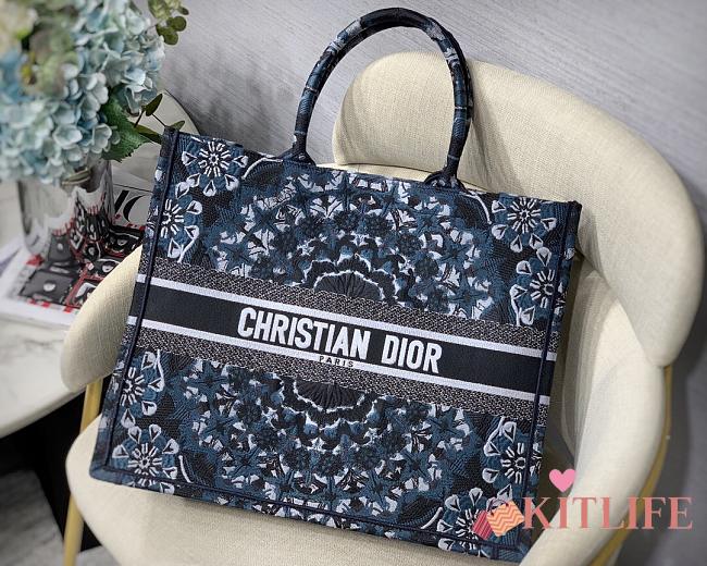 Forubags7 Dior Colored Jacquard Canvas Book Tote 42*32*5cm - 1