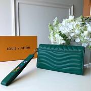LOUIS VUITTON NEW WAVE LONG WALLET DARK GREEN - 4