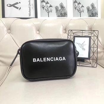 Balenciaga shoulder bag black size:18x12x6cm