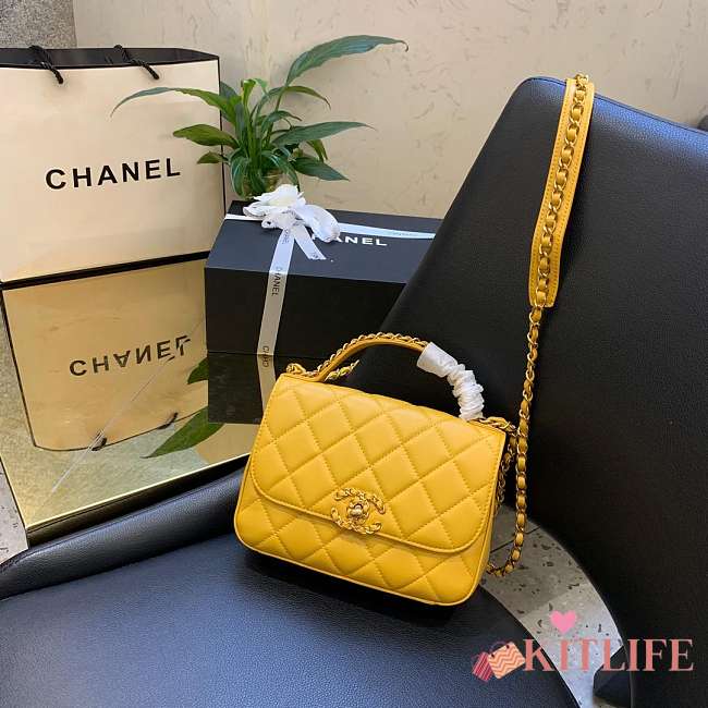 Chanel Sheepskin retro yellow chain bag Size：19X14X7CM - 1