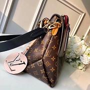 LOUIS VUITTON LV BEAUBOURG MM M43953 - 5