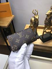 LOUIS VUITTON 6 KEY HOLDER Armagnac M62630 - 6