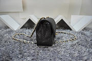 Kitlife Chanel Black Calfskin Caviar Leather Flap Bag With Gold / Silver Hardware - 20cm - 6