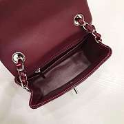 Chanel Lacquer skin burgundy Shoulder bag with gold hardware Size 17cm - 2