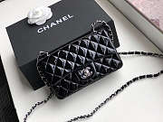 Chanel Lacquer skin black Shoulder bag with silver hardware Size 20cm - 1