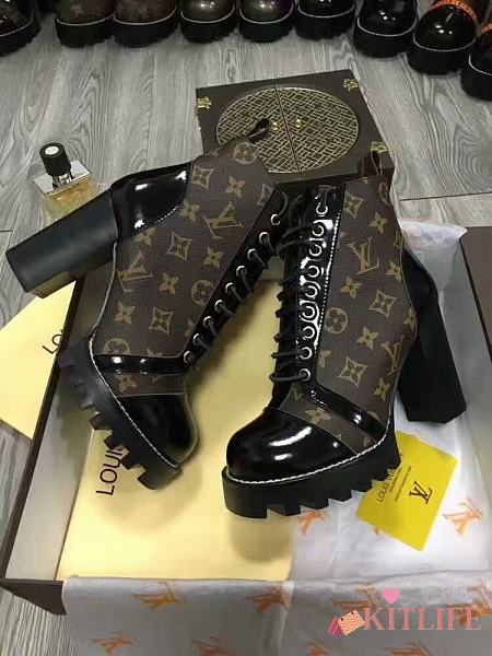 LOUIS VUITTON BOOTS - 1