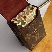 Louis Vuitton Wallet - 3