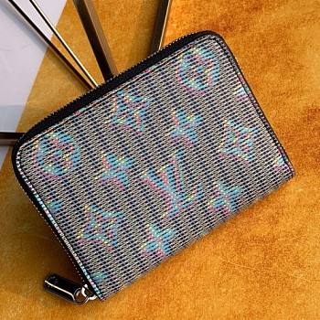 LOUIS VUITTON ZIPPY COIN PURSE M68663