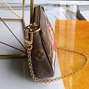 Louis Vuitton Mini Pochette Accessoires  - 4