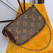 Louis Vuitton Mini Pochette Accessoires  - 2