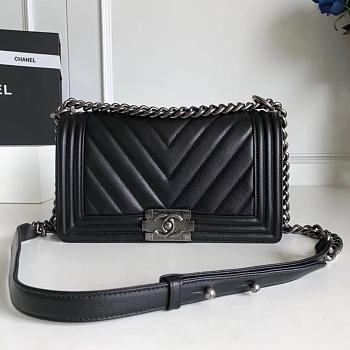 Forubags Chanel Caviar Chevron Quilted Medium Boy Black Bag with retro silver