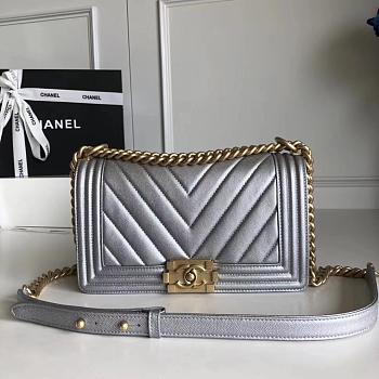 Forubags Chanel Caviar Chevron Quilted Medium Boy Silver Bag With Bright gold