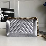 Forubags Chanel Caviar Chevron Quilted Medium Boy Silver Bag With Bright gold - 6