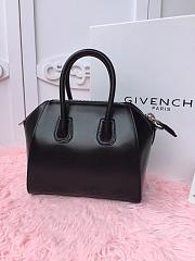 Givenchy Mini Antigona Black Handbag 22*20*13cm  - 4