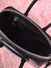 Givenchy Mini Antigona Black Handbag 22*20*13cm  - 3