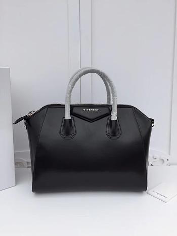 Forubags Givenchy Antigona Black Handbag 33*28*19cm