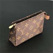 Louis Vuitton Toiletry Pounch 15CM - 6