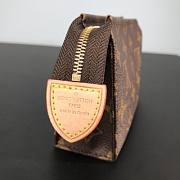 Louis Vuitton Toiletry Pounch 15CM - 5