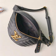 LOUIS VUITTON NEW WAVE BUMBAG BLACK M53750 - 2