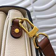 Forubags LV Pochette Metis Bag - 6
