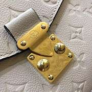 Forubags LV Pochette Metis Bag - 3