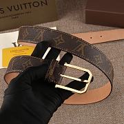 Forubags-3 Louis Vuitton belt with gold & silver hardware - 2