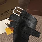 Forubags-4 Louis Vuitton belt with gold & silver hardware - 3