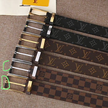 Forubags-7 Louis Vuitton belt with gold & silver hardware