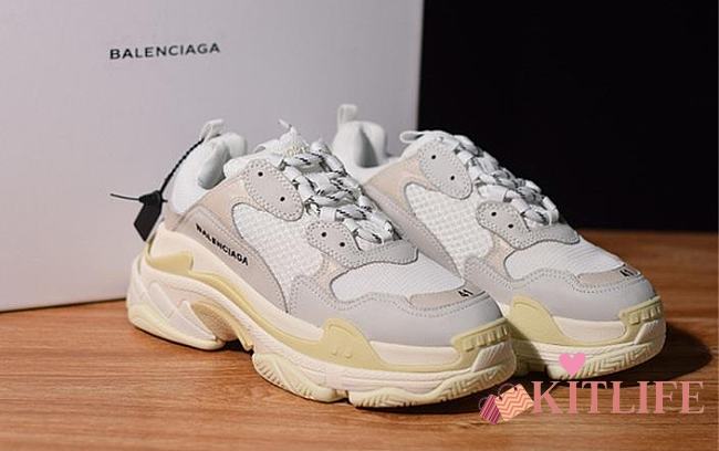 Balenciaga Triple S - 1