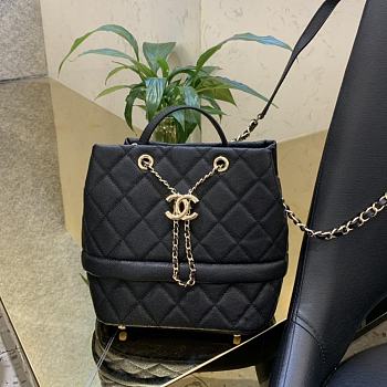 Forubags Chanel black Caviar calfskin bucket bag