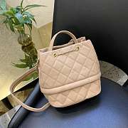 Forubags Chanel beige Caviar calfskin bucket bag - 6