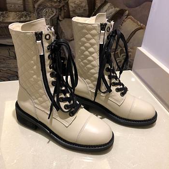 Forubags Chanel boots white P290