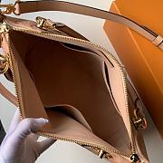LOUIS VUITTON V TOTE Beige MM M44422 - 6