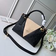 LOUIS VUITTON V TOTE BB Black/Crème Beige M44418  - 1