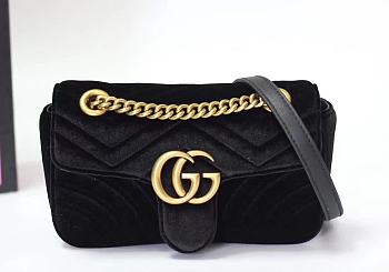 Forubags Gucci GG Marmont Black velvet mini bag 22x12.5x6cm