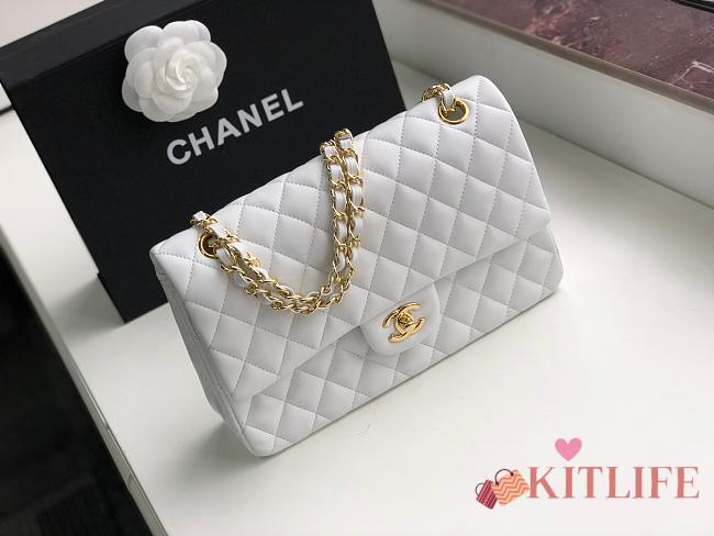 Forubags Chanel white Flap lambskin leather with gold hardware 25cm - 1