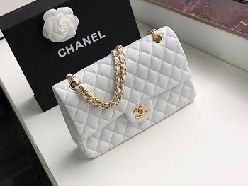 Forubags Chanel white Flap lambskin leather with gold hardware 25cm