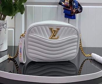 LOUIS VUITTON NEW WAVE CAMERA BAG M53863