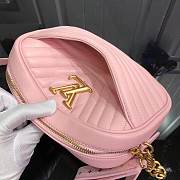 LOUIS VUITTON NEW WAVE CAMERA BAG M53683 - 6