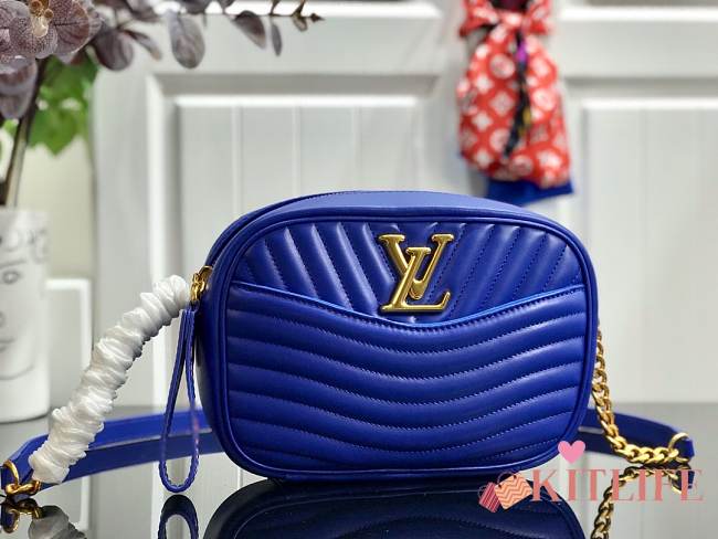 LOUIS VUITTON NEW WAVE CAMERA BAG M53901 - 1