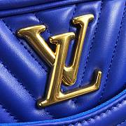 LOUIS VUITTON NEW WAVE CAMERA BAG M53901 - 2
