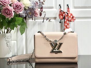  LOUIS VUITTON TWIST MM 23.0 x 17.0 x 9.5 cm