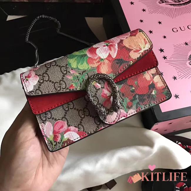 Gucci Dionysus GG Blooms Super Mini Bag Style ‎476432 red - 1