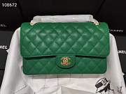 Forubags Chanel Caviar leather in green with gold hardware 25cm - 3