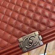 Chanel Boy bag in Burgundy Caviar Leather with Retro Silver Hardware 30cm - 2