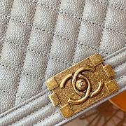 Chanel Boy bag in Grey Caviar Leather with Retro Gold Hardware 30cm - 2