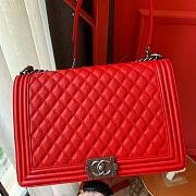 Chanel Boy bag in Red Caviar Leather with Retro Silver Hardware 30cm - 3