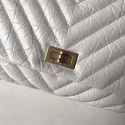 Forubags Chanel Palm Print Calfskin Clutch White - 6