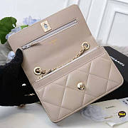 CHANEL CC LAMBSKIN WOC A80982 - 5