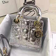 Lady Dior Mini 17cm Lambskin leather in silver with gold hardware - 6